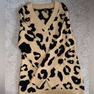 Oversized Leopard Print Sweater